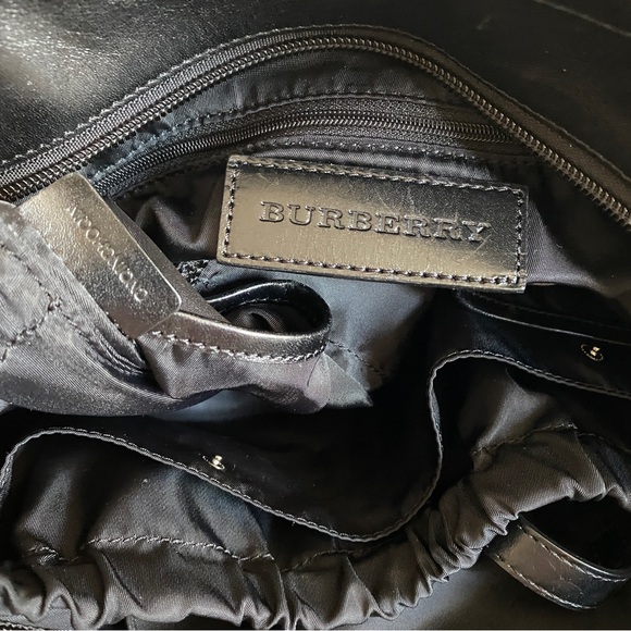 Burberry check nylon multi purpose bag - Picture 2 of 14